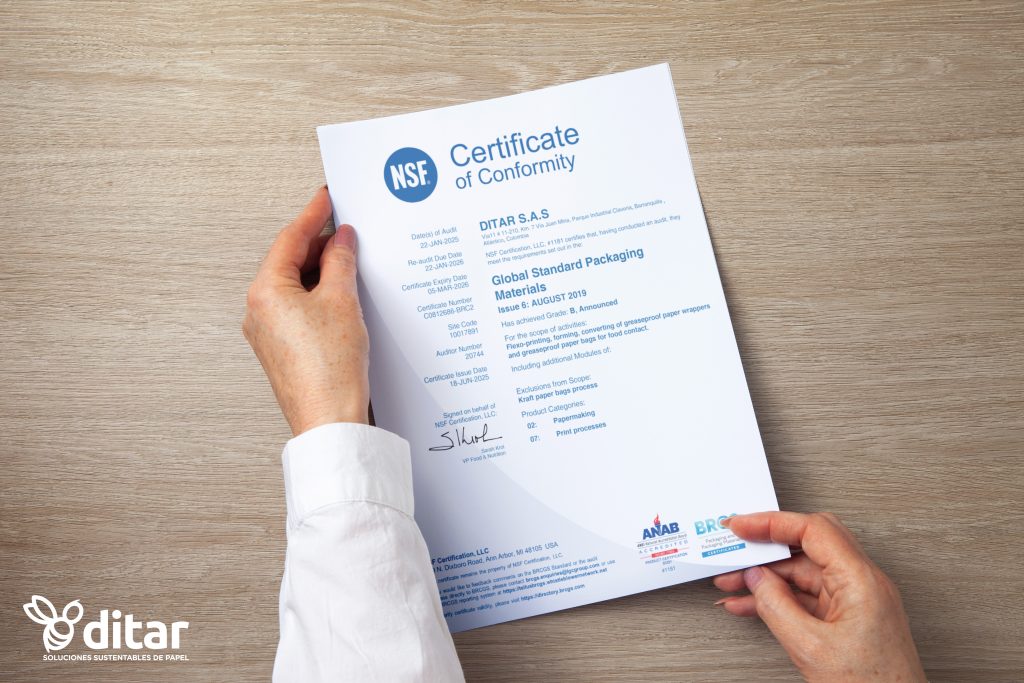 MOCKUP CERTIFICADO ALIMENTOS Bolsas de Papel Ditar